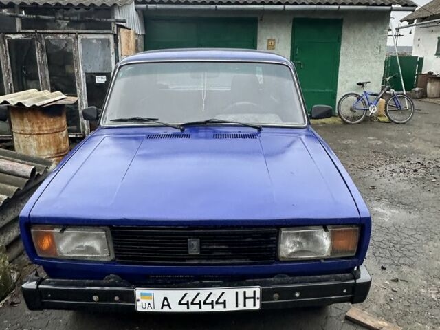 Синий ВАЗ 2105, объемом двигателя 0 л и пробегом 200 тыс. км за 500 $, фото 1 на Automoto.ua