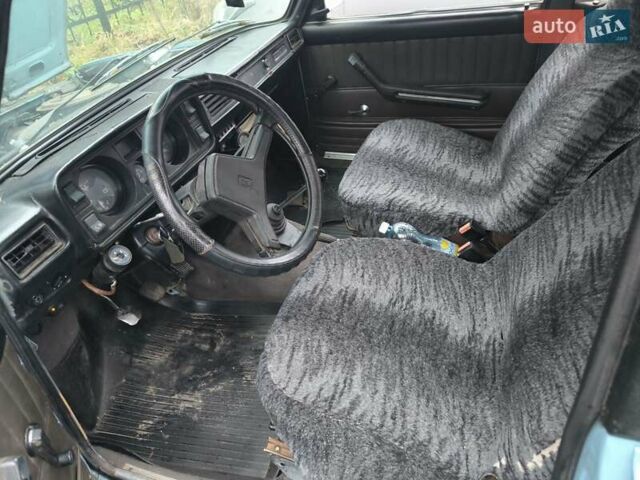 Синий ВАЗ 2105, объемом двигателя 1.3 л и пробегом 1 тыс. км за 500 $, фото 5 на Automoto.ua