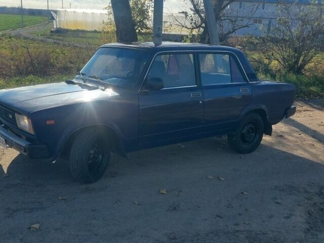 Синий ВАЗ 2105, объемом двигателя 0 л и пробегом 5 тыс. км за 692 $, фото 1 на Automoto.ua
