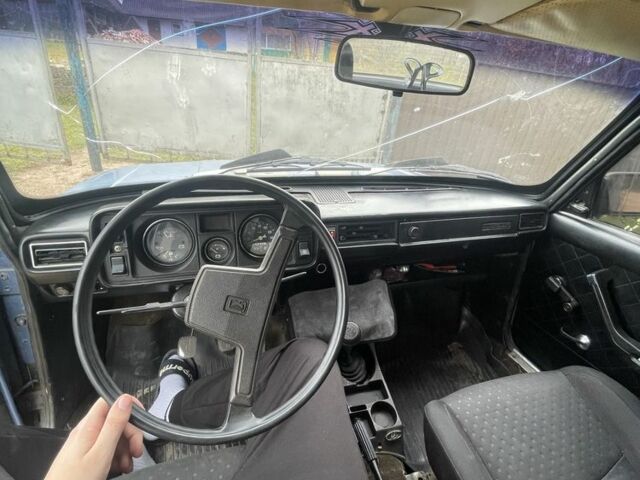 Синій ВАЗ 2105, об'ємом двигуна 1.3 л та пробігом 150 тис. км за 548 $, фото 5 на Automoto.ua