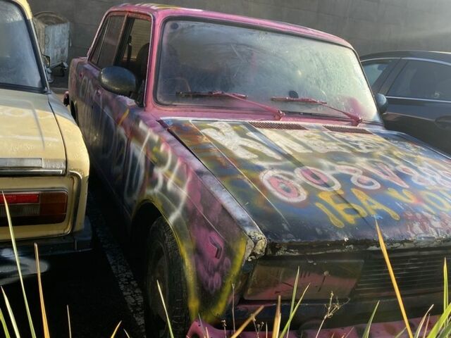 Синий ВАЗ 2105, объемом двигателя 1.3 л и пробегом 3 тыс. км за 308 $, фото 2 на Automoto.ua