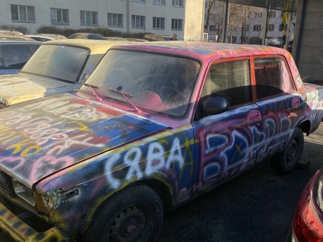 Синий ВАЗ 2105, объемом двигателя 1.3 л и пробегом 3 тыс. км за 308 $, фото 1 на Automoto.ua