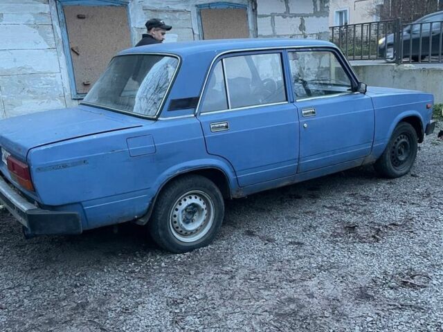 Синій ВАЗ 2105, об'ємом двигуна 1.5 л та пробігом 300 тис. км за 450 $, фото 1 на Automoto.ua