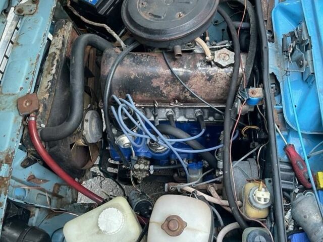 Синий ВАЗ 2105, объемом двигателя 1.7 л и пробегом 88 тыс. км за 750 $, фото 4 на Automoto.ua