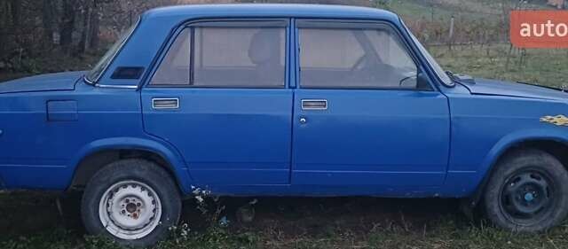 Синий ВАЗ 2105, объемом двигателя 1.5 л и пробегом 155 тыс. км за 500 $, фото 1 на Automoto.ua