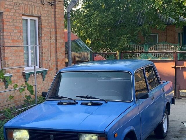 Синий ВАЗ 2105, объемом двигателя 1.2 л и пробегом 0 тыс. км за 410 $, фото 2 на Automoto.ua