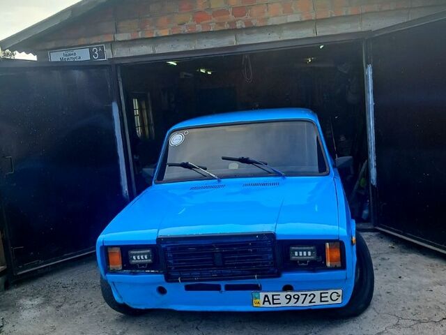 Синій ВАЗ 2105, об'ємом двигуна 1.7 л та пробігом 0 тис. км за 1250 $, фото 8 на Automoto.ua