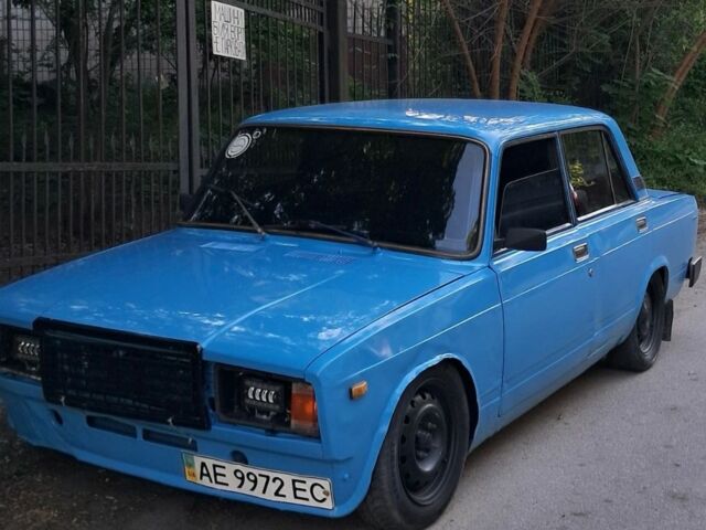 Синий ВАЗ 2105, объемом двигателя 1.7 л и пробегом 88 тыс. км за 750 $, фото 1 на Automoto.ua