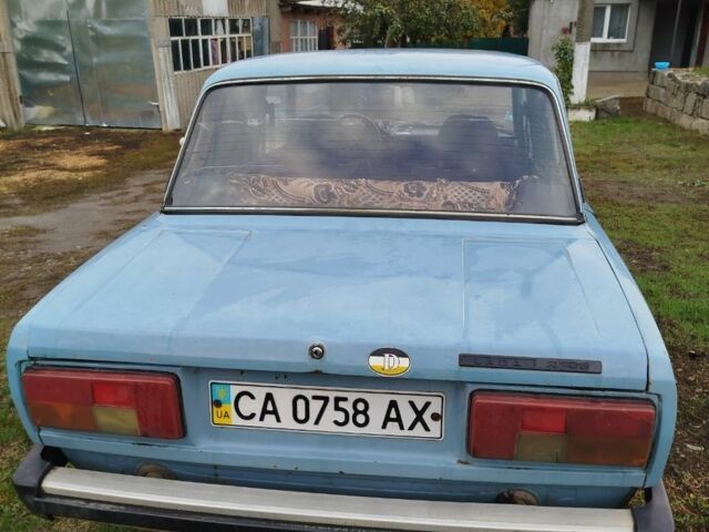 ВАЗ 2105 1989 в Умани на Automoto.ua Синий ВАЗ 2105, объемом двигателя 0 л и пробегом 921 тыс. км за 480 $, фото 2 на Automoto.ua