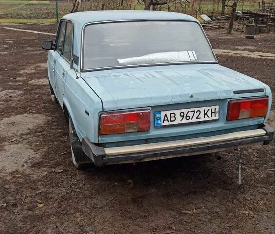 Синий ВАЗ 2105, объемом двигателя 1.3 л и пробегом 1000 тыс. км за 426 $, фото 1 на Automoto.ua