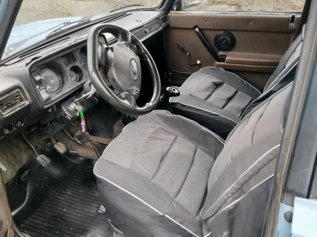 ВАЗ 2105 1989 в Умани на Automoto.ua Синий ВАЗ 2105, объемом двигателя 0 л и пробегом 921 тыс. км за 480 $, фото 3 на Automoto.ua