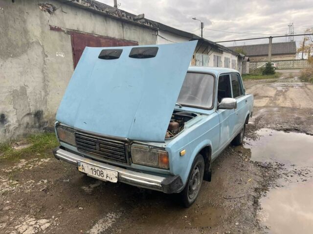 Синий ВАЗ 2105, объемом двигателя 1.3 л и пробегом 111 тыс. км за 287 $, фото 2 на Automoto.ua