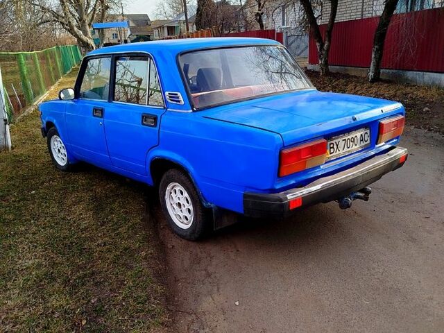 Синий ВАЗ 2105, объемом двигателя 13 л и пробегом 0 тыс. км за 650 $, фото 2 на Automoto.ua