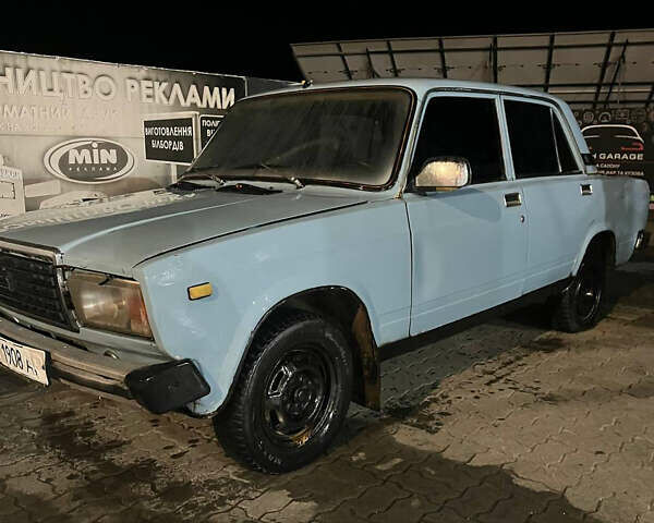 Синій ВАЗ 2105, об'ємом двигуна 1.5 л та пробігом 200 тис. км за 450 $, фото 4 на Automoto.ua