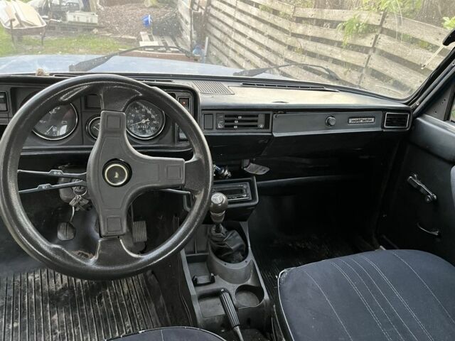 Синий ВАЗ 2105, объемом двигателя 0 л и пробегом 100 тыс. км за 450 $, фото 4 на Automoto.ua