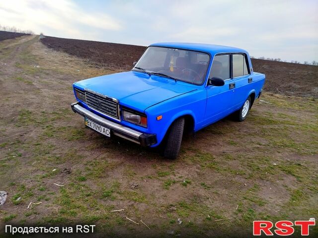 Синий ВАЗ 2105, объемом двигателя 13 л и пробегом 0 тыс. км за 650 $, фото 3 на Automoto.ua