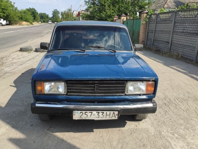 Синий ВАЗ 2105, объемом двигателя 0 л и пробегом 100 тыс. км за 404 $, фото 1 на Automoto.ua
