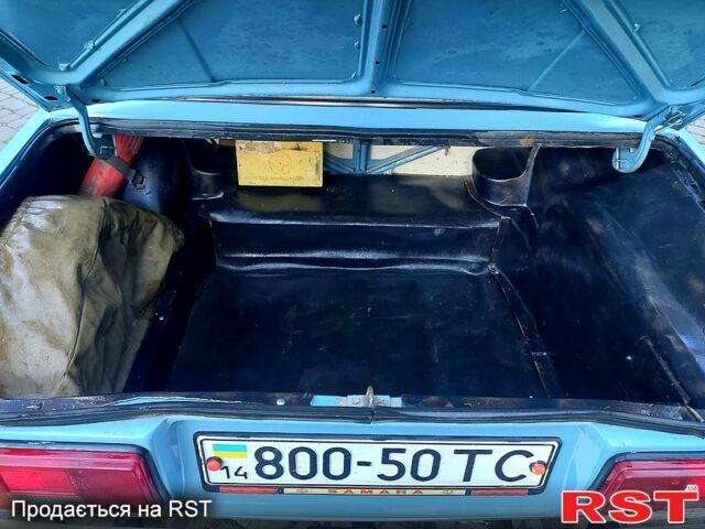 Синий ВАЗ 2105, объемом двигателя 1.3 л и пробегом 150 тыс. км за 620 $, фото 7 на Automoto.ua