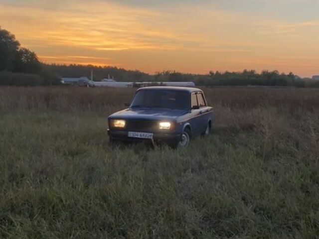 Синий ВАЗ 2105, объемом двигателя 1.5 л и пробегом 104 тыс. км за 492 $, фото 4 на Automoto.ua