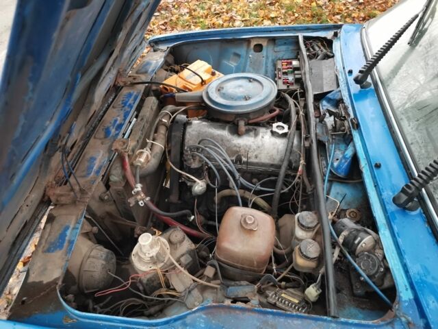 Синий ВАЗ 2105, объемом двигателя 1.5 л и пробегом 200 тыс. км за 450 $, фото 7 на Automoto.ua