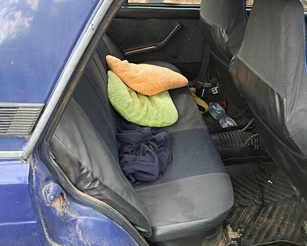 ВАЗ 2105 1990 в Доманевке на Automoto.ua Синий ВАЗ 2105, объемом двигателя 1.29 л и пробегом 130 тыс. км за 800 $, фото 4 на Automoto.ua