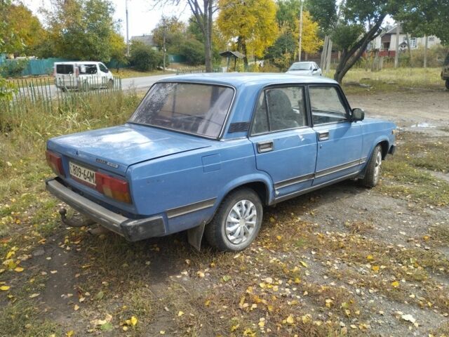 Синій ВАЗ 2105, об'ємом двигуна 1.5 л та пробігом 100 тис. км за 446 $, фото 3 на Automoto.ua