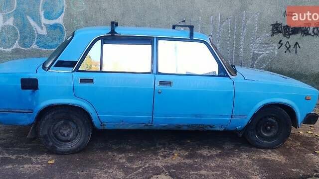 Синій ВАЗ 2105, об'ємом двигуна 1.5 л та пробігом 40 тис. км за 722 $, фото 2 на Automoto.ua