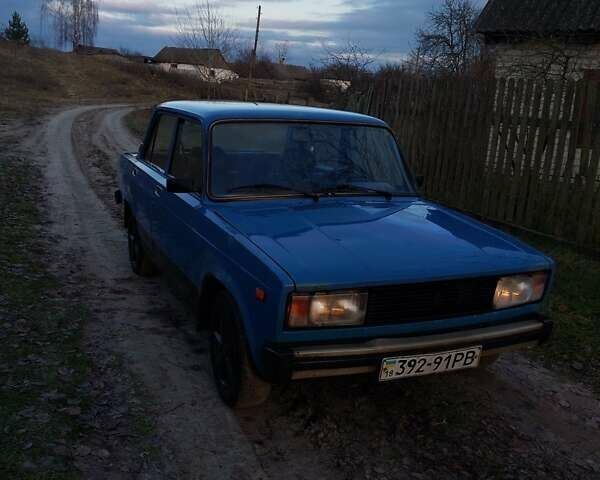 Синій ВАЗ 2105, об'ємом двигуна 1.1 л та пробігом 150 тис. км за 750 $, фото 1 на Automoto.ua