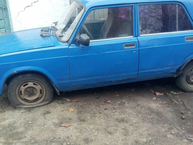 Синий ВАЗ 2105, объемом двигателя 0 л и пробегом 508 тыс. км за 262 $, фото 1 на Automoto.ua