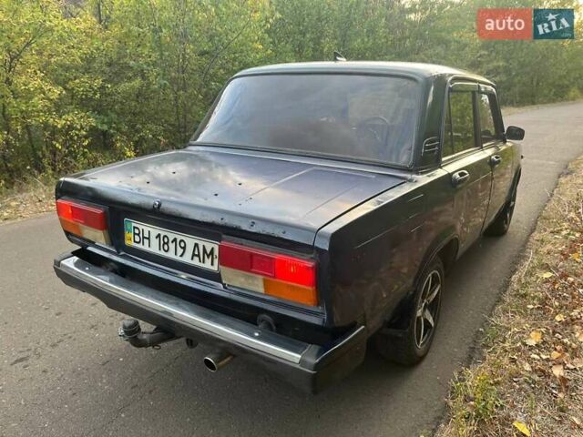 Синий ВАЗ 2105, объемом двигателя 1.3 л и пробегом 100 тыс. км за 1500 $, фото 2 на Automoto.ua