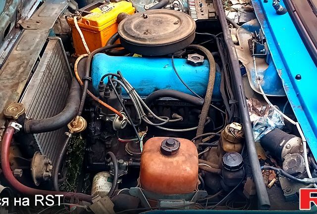 Синій ВАЗ 2105, об'ємом двигуна 1.5 л та пробігом 66 тис. км за 360 $, фото 4 на Automoto.ua