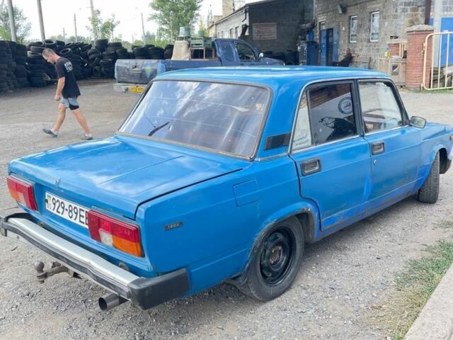 Синій ВАЗ 2105, об'ємом двигуна 1.7 л та пробігом 200 тис. км за 437 $, фото 3 на Automoto.ua