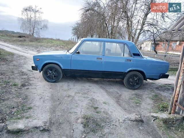 Синій ВАЗ 2105, об'ємом двигуна 1.1 л та пробігом 150 тис. км за 750 $, фото 6 на Automoto.ua