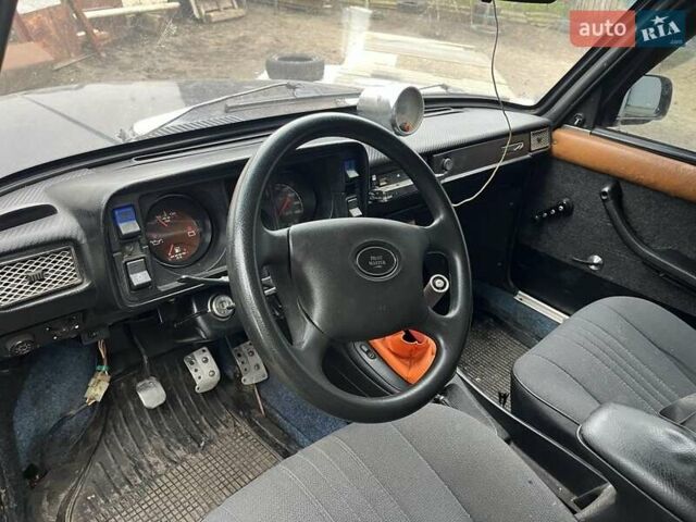 Синий ВАЗ 2105, объемом двигателя 1.3 л и пробегом 210 тыс. км за 462 $, фото 2 на Automoto.ua