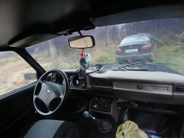 Синий ВАЗ 2105, объемом двигателя 1.2 л и пробегом 150 тыс. км за 714 $, фото 10 на Automoto.ua