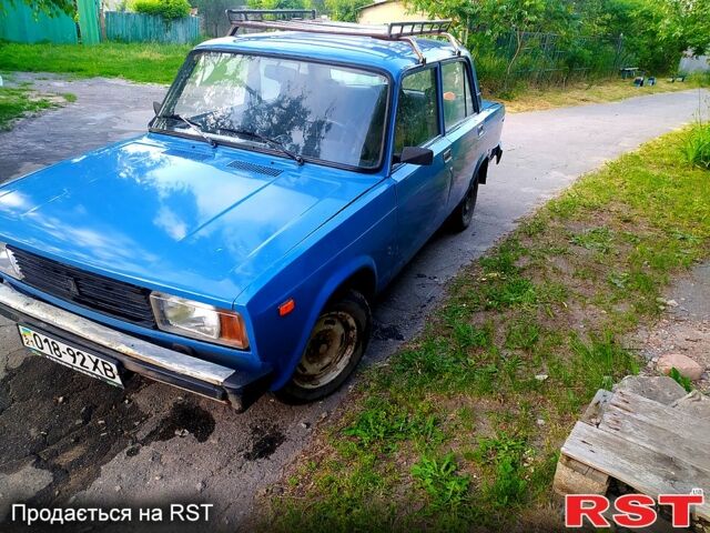 Синій ВАЗ 2105, об'ємом двигуна 1.6 л та пробігом 101 тис. км за 860 $, фото 1 на Automoto.ua