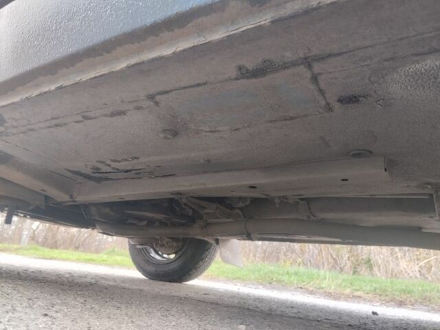 ВАЗ 2105 1991 в Балаклее на Automoto.ua Синий ВАЗ 2105, объемом двигателя 1.3 л и пробегом 644 тыс. км за 700 $, фото 7 на Automoto.ua