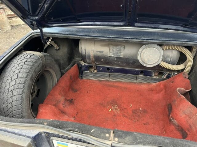 Синий ВАЗ 2105, объемом двигателя 1.3 л и пробегом 210 тыс. км за 462 $, фото 5 на Automoto.ua