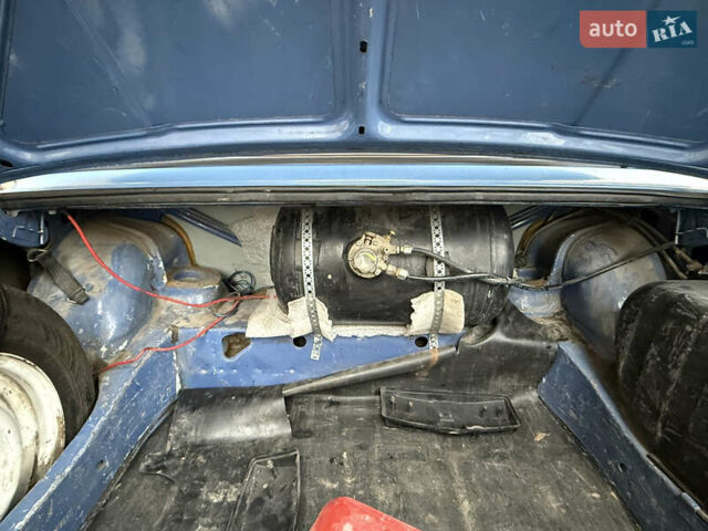 Синій ВАЗ 2105, об'ємом двигуна 1.45 л та пробігом 180 тис. км за 950 $, фото 12 на Automoto.ua