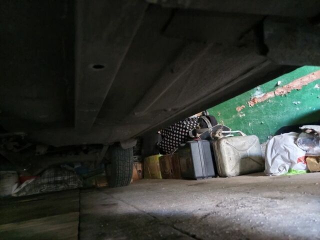 Синий ВАЗ 2105, объемом двигателя 1.2 л и пробегом 420 тыс. км за 800 $, фото 10 на Automoto.ua