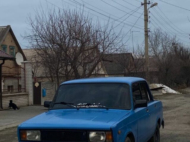 Синій ВАЗ 2105, об'ємом двигуна 1.5 л та пробігом 125 тис. км за 832 $, фото 3 на Automoto.ua