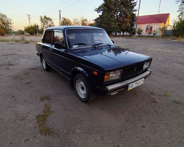 Синий ВАЗ 2105, объемом двигателя 1.2 л и пробегом 56 тыс. км за 650 $, фото 4 на Automoto.ua