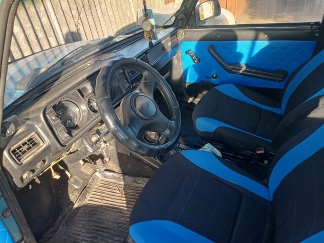 Синий ВАЗ 2105, объемом двигателя 1.3 л и пробегом 100 тыс. км за 714 $, фото 1 на Automoto.ua