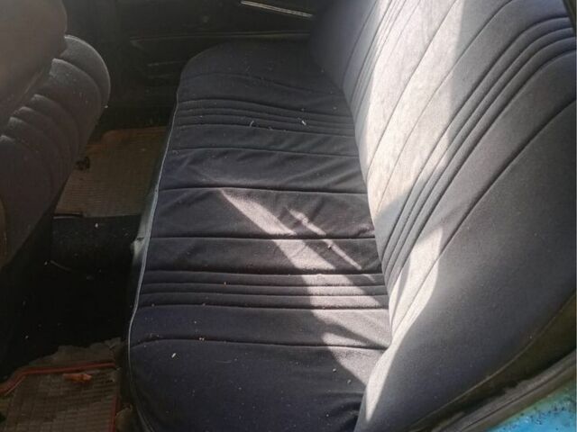 Синий ВАЗ 2105, объемом двигателя 1.2 л и пробегом 200 тыс. км за 477 $, фото 5 на Automoto.ua