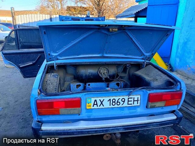 Синій ВАЗ 2105, об'ємом двигуна 1.3 л та пробігом 100 тис. км за 500 $, фото 8 на Automoto.ua