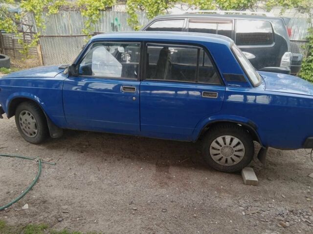 Синий ВАЗ 2105, объемом двигателя 1.5 л и пробегом 60 тыс. км за 850 $, фото 5 на Automoto.ua