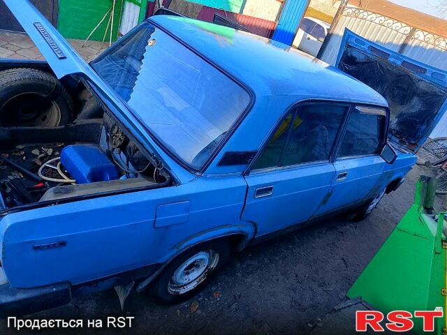 Синій ВАЗ 2105, об'ємом двигуна 1.3 л та пробігом 100 тис. км за 500 $, фото 2 на Automoto.ua