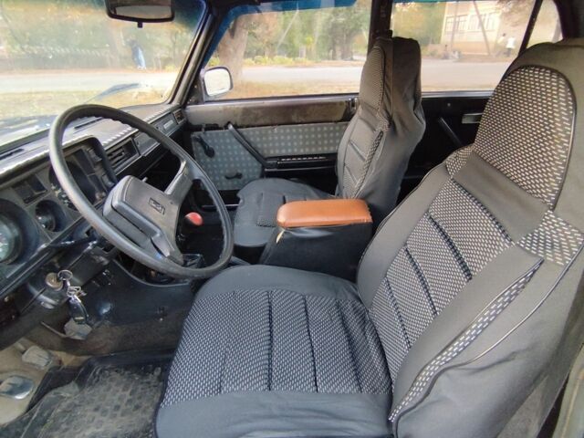 Синий ВАЗ 2105, объемом двигателя 1.2 л и пробегом 76 тыс. км за 1000 $, фото 5 на Automoto.ua