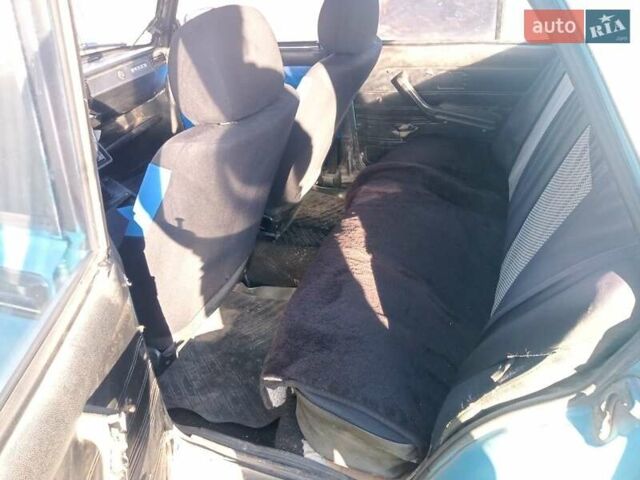 Синий ВАЗ 2105, объемом двигателя 1.3 л и пробегом 100 тыс. км за 714 $, фото 1 на Automoto.ua