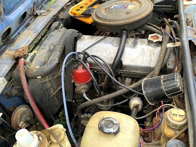 Синій ВАЗ 2105, об'ємом двигуна 1.5 л та пробігом 300 тис. км за 240 $, фото 3 на Automoto.ua